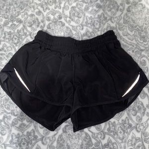 Lululemon Hotty Hot High-rise Shorts